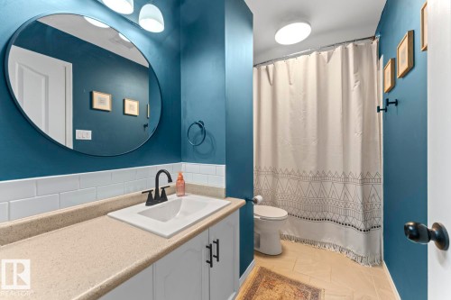 4813 50 Avenue, Cold Lake, AB - Indoor Photo Showing Bathroom