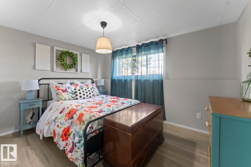 4813 50 Avenue, Cold Lake, AB - Indoor Photo Showing Bedroom