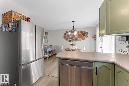4813 50 Avenue, Cold Lake, AB - Indoor Photo Showing Kitchen