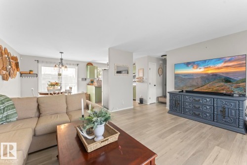 4813 50 Avenue, Cold Lake, AB - Indoor Photo Showing Living Room