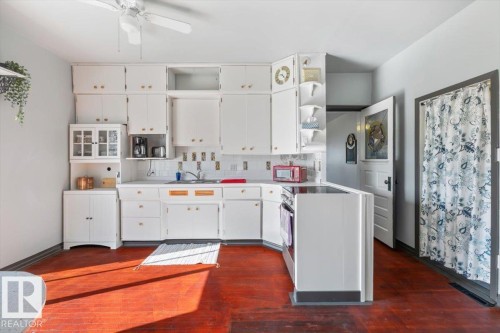 4802 50 Street, Andrew, AB - Indoor Photo Showing Kitchen