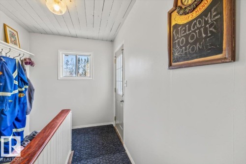 4802 50 Street, Andrew, AB - Indoor