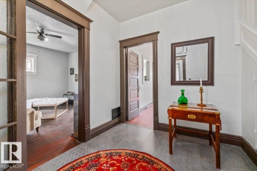 4802 50 Street, Andrew, AB - Indoor