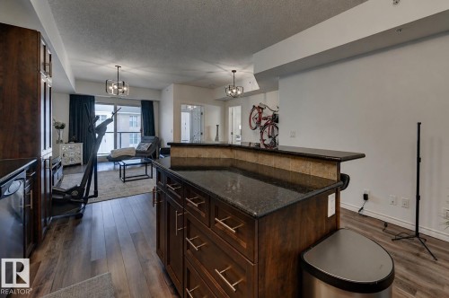 407 10303 111 Street, Edmonton, AB - Indoor Photo Showing Other Room