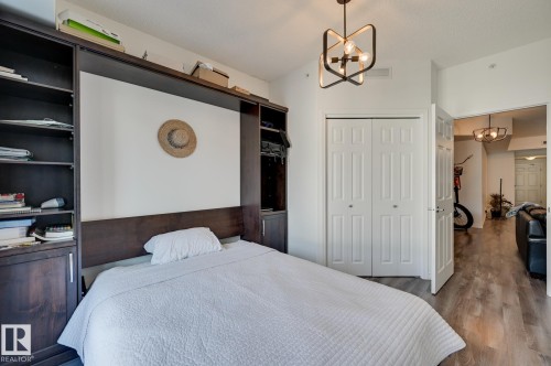407 10303 111 Street, Edmonton, AB - Indoor Photo Showing Bedroom