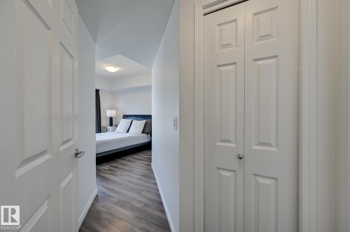 407 10303 111 Street, Edmonton, AB - Indoor Photo Showing Other Room