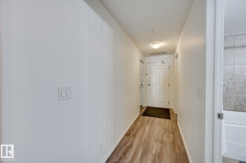 407 10303 111 Street, Edmonton, AB - Indoor Photo Showing Other Room