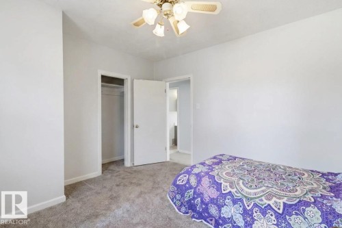 9206 / 9208 90 Street, Edmonton, AB - Indoor Photo Showing Bedroom