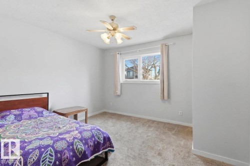 9206 / 9208 90 Street, Edmonton, AB - Indoor Photo Showing Bedroom