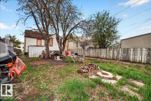 11706 80 Street, Edmonton, AB - Outdoor