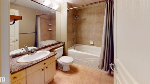 503 10319 111 Street, Edmonton, AB - Indoor Photo Showing Bathroom