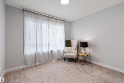4853 Kinney Road, Edmonton, AB - Indoor