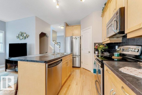 1523 Rutherford Road, Edmonton, AB - Indoor Photo Showing Kitchen With Stainless Steel Kitchen