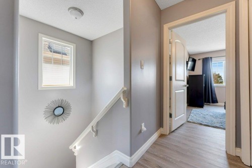 1523 Rutherford Road, Edmonton, AB - Indoor Photo Showing Other Room