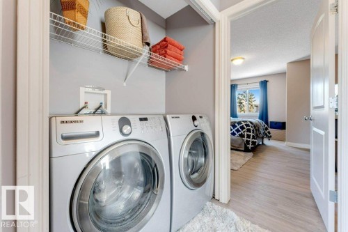 1523 Rutherford Road, Edmonton, AB - Indoor Photo Showing Laundry Room