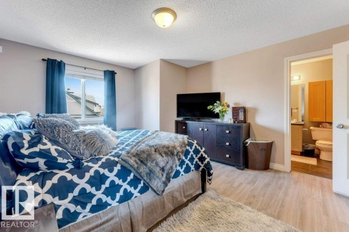 1523 Rutherford Road, Edmonton, AB - Indoor Photo Showing Bedroom