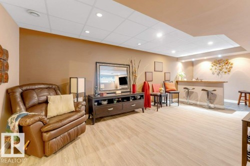 1523 Rutherford Road, Edmonton, AB - Indoor