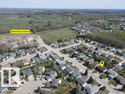 Aerial perspective showcasing a residential neighborhood with a variety of detached homes - 4029 55 Avenue, Drayton Valley, AB - Outdoor With View