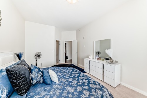 424 4312 139 Avenue, Edmonton, AB - Indoor Photo Showing Bedroom