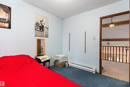 1863 104 Street, Edmonton, AB - Indoor Photo Showing Bedroom