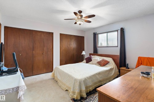 1863 104 Street, Edmonton, AB - Indoor Photo Showing Bedroom