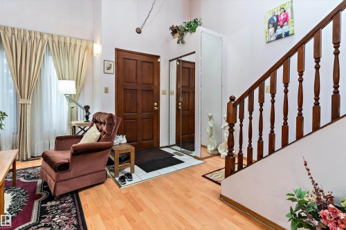 1863 104 Street, Edmonton, AB - Indoor Photo Showing Other Room