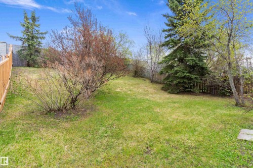 1863 104 Street, Edmonton, AB - Outdoor