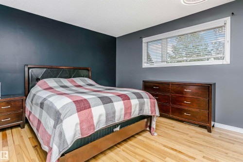 4708 45 Street, Gibbons, AB - Indoor Photo Showing Bedroom