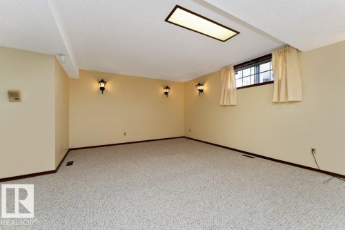6719 31A Avenue, Edmonton, AB - Indoor Photo Showing Other Room