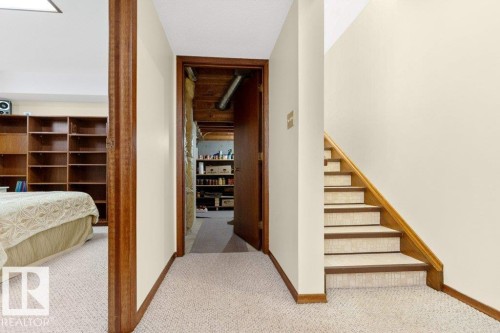 6719 31A Avenue, Edmonton, AB - Indoor Photo Showing Other Room