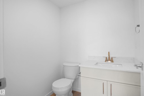 74 Juniper Wynd, Fort Saskatchewan, AB - Indoor Photo Showing Bathroom