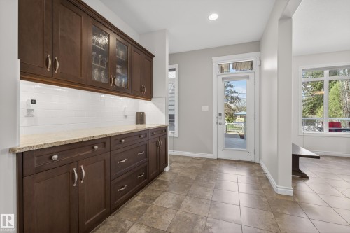 11523 80 Avenue, Edmonton, AB - Indoor