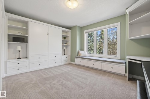 11523 80 Avenue, Edmonton, AB - Indoor