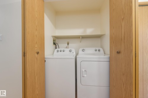 17310 Callingwood Road, Edmonton, AB - Indoor Photo Showing Laundry Room