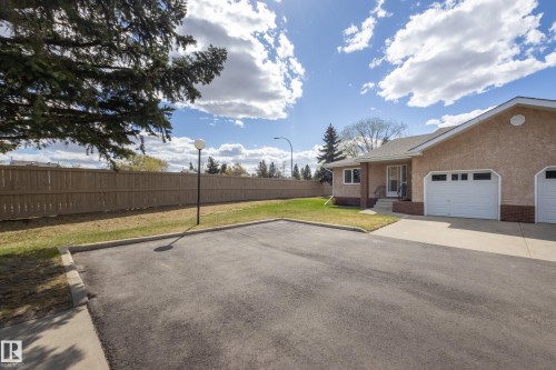 17310 Callingwood Road, Edmonton, AB - Outdoor