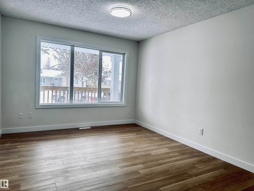 4843 115 Avenue, Edmonton, AB - Indoor Photo Showing Other Room