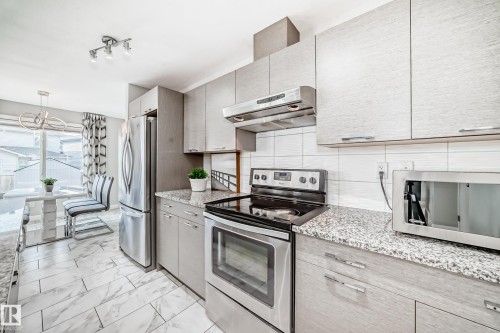 4404 6 Street, Edmonton, AB - Indoor Photo Showing Kitchen