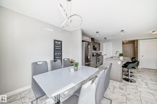 4404 6 Street, Edmonton, AB - Indoor