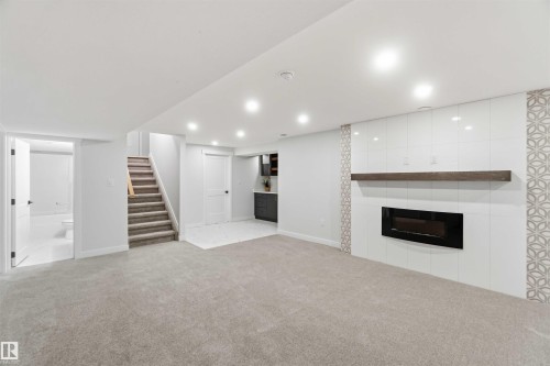 14627 60 Street, Edmonton, AB - Indoor With Fireplace