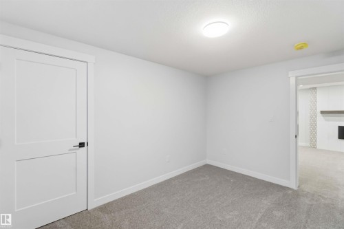 14627 60 Street, Edmonton, AB - Indoor Photo Showing Other Room