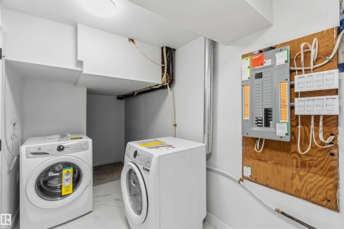 14627 60 Street, Edmonton, AB - Indoor Photo Showing Laundry Room