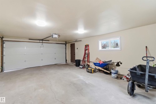 14627 60 Street, Edmonton, AB - Indoor Photo Showing Garage