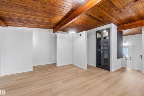 14627 60 Street, Edmonton, AB - Indoor