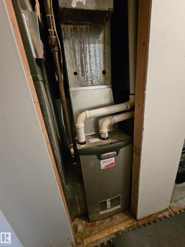 10438 147 Street, Edmonton, AB - Indoor Photo Showing Basement