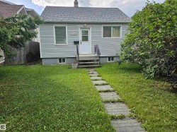 10438 147 Street  Edmonton, AB T5N 3C5
