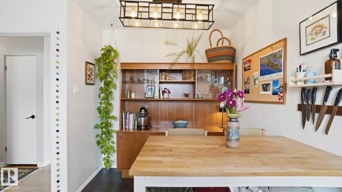 10651 61 Street, Edmonton, AB - Indoor Photo Showing Other Room