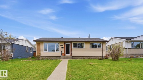 10651 61 Street, Edmonton, AB - Outdoor