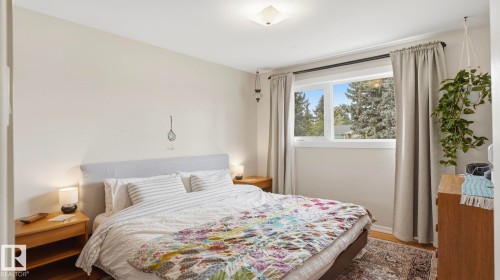 10651 61 Street, Edmonton, AB - Indoor Photo Showing Bedroom