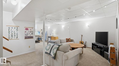 10651 61 Street, Edmonton, AB - Indoor