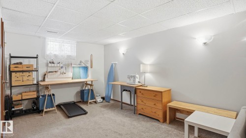 10651 61 Street, Edmonton, AB - Indoor
